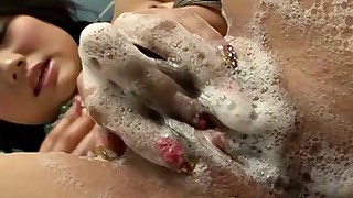 babe brunette japanese masturbation squirting